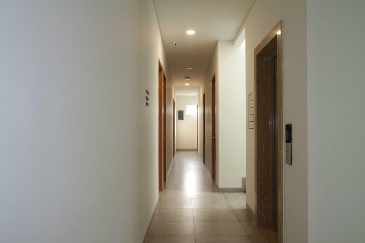 Casa Living Senayan Hotel Jakarta Kültér fotó